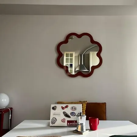 The Blue Door Apartman