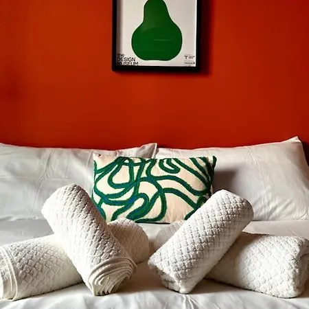 The Blue Door Apartman